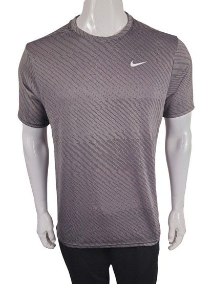 Nike Drifit Performance T-shirt Quick Dry Breathable Grey LinesTextured Fabric 02