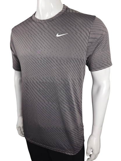 Nike Drifit Performance T-shirt Quick Dry Breathable Grey LinesTextured Fabric 02